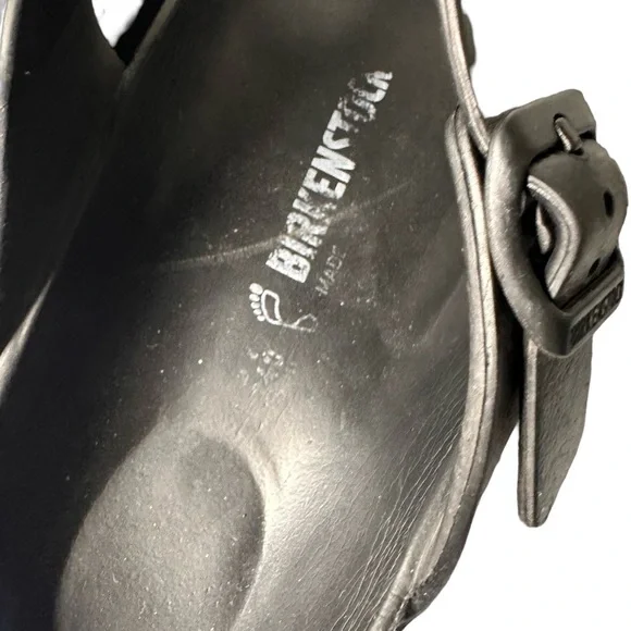 Birkenstock Size 37 Gizeh Essentials EVA in Black Thong Footbed Sandal - Picture 9 of 13